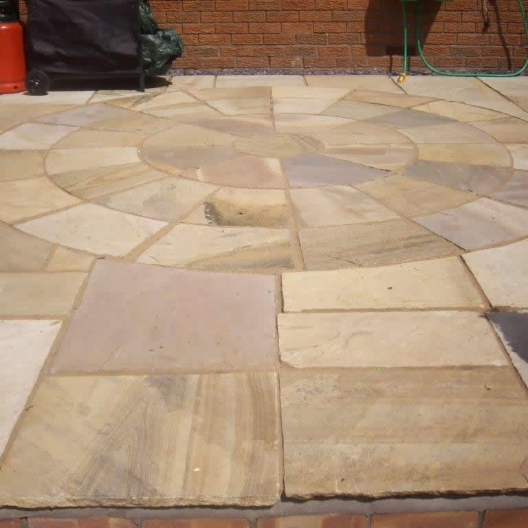 Fossil Mint Sandstone Circle Kit – 2.7m